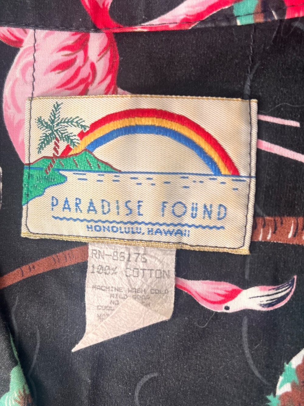 Paradise Found Hawaii Flamingo Aloha Shirt 🌴🦩 *Vintage* - Picture 3 of 6